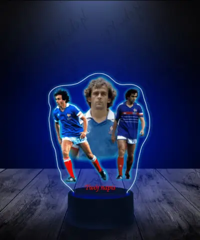 lampka_led_3d_plexido_z_nadrukiem_michel_platini