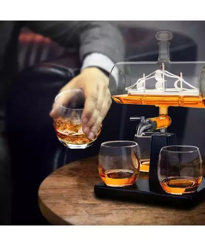 Whiskykaraffe Schiffsset + 4 Gläser als Geschenk