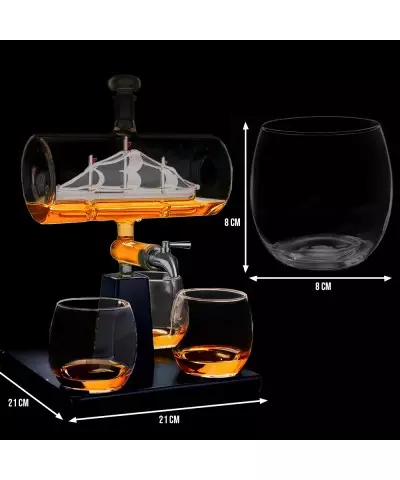Whiskey Set Carafe Ship + 4 Glasses as a Gift